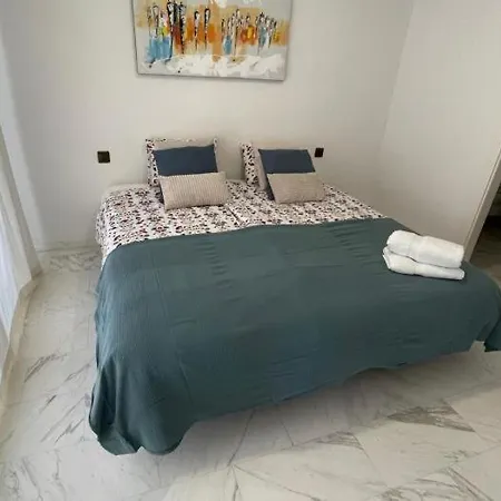Ek Parque Lotus Apartamento *